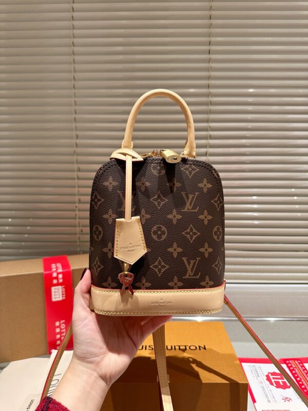 New Collection LV Bag 1579