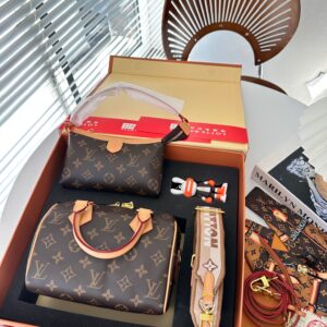 New Collection LV Bag 1560