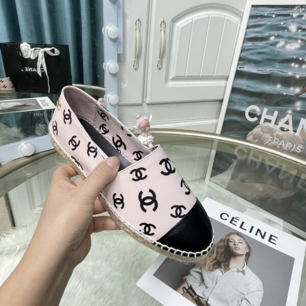 New Collection Chanel Shoes 237