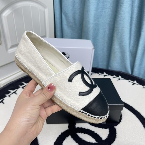 New Collection Chanel Shoes 228