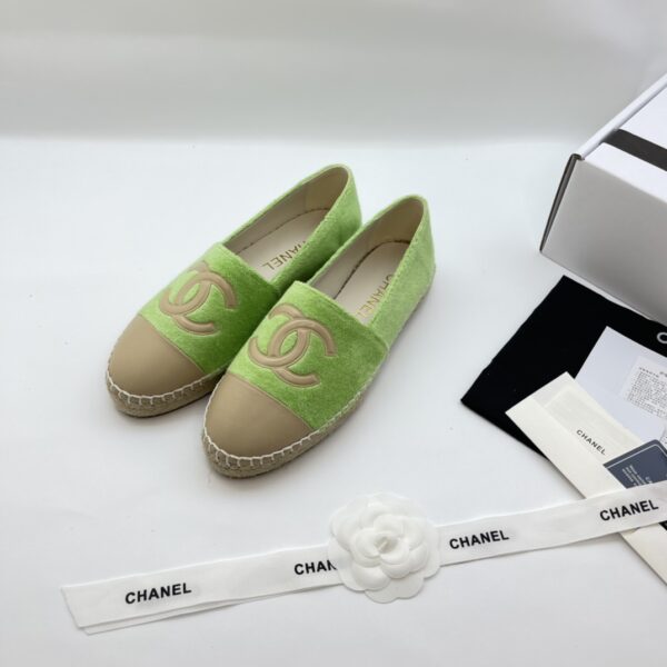 New Collection Chanel Shoes 235