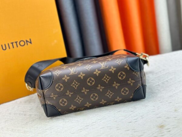 New Collection LV Bag 1590