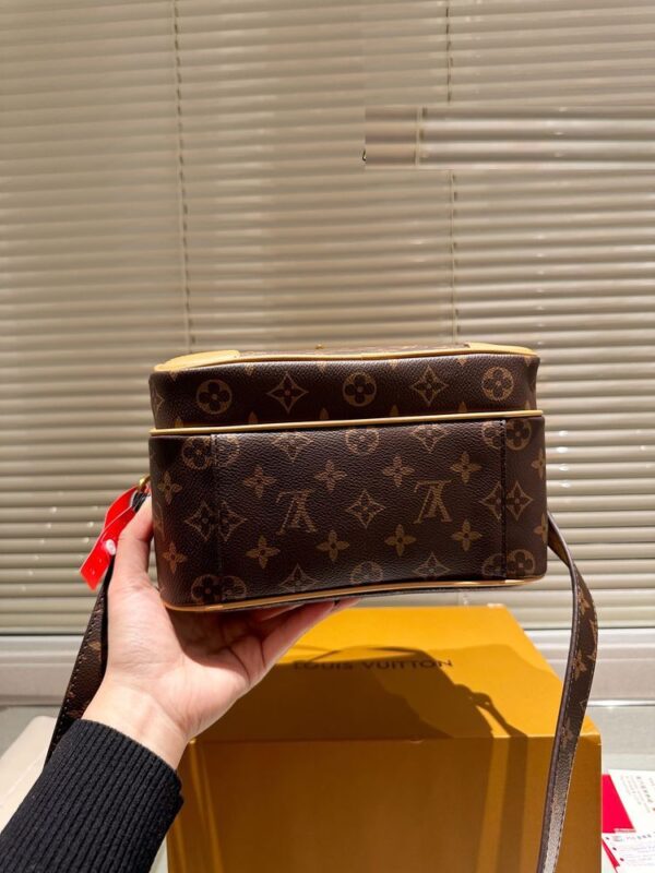 New Collection LV Bag 1552