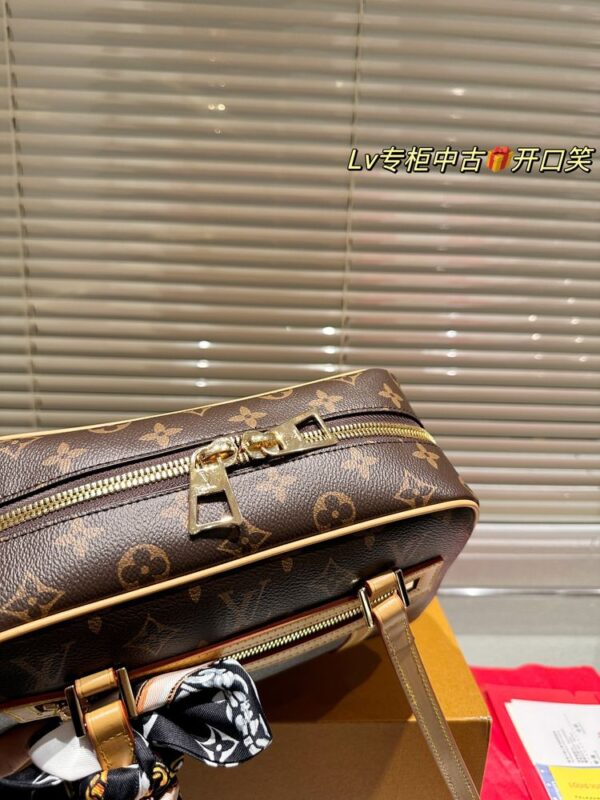 New Collection LV Bag 1553