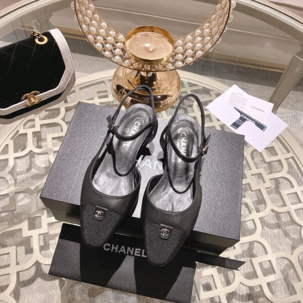 New Collection Chanel Shoes 250