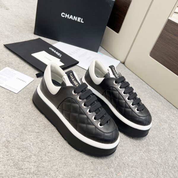 New Collection Chanel Shoes 281