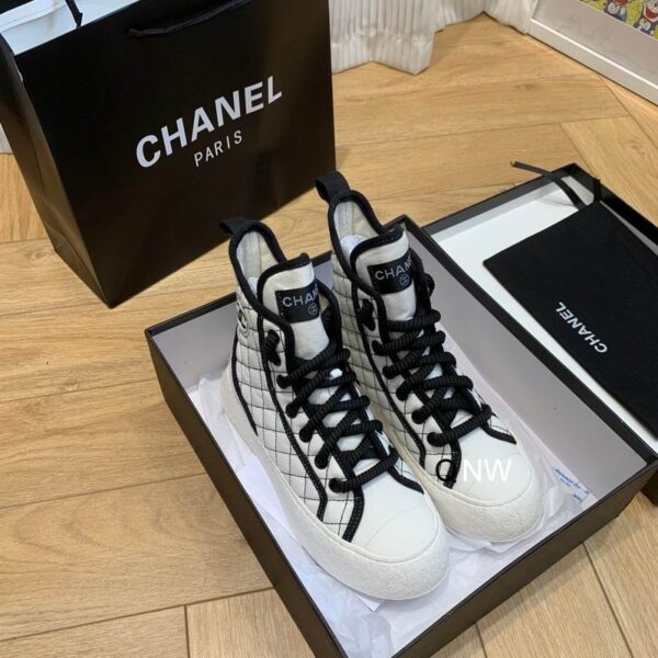 New Collection Chanel Shoes 293