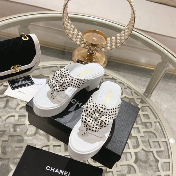 New Collection Chanel Shoes 249