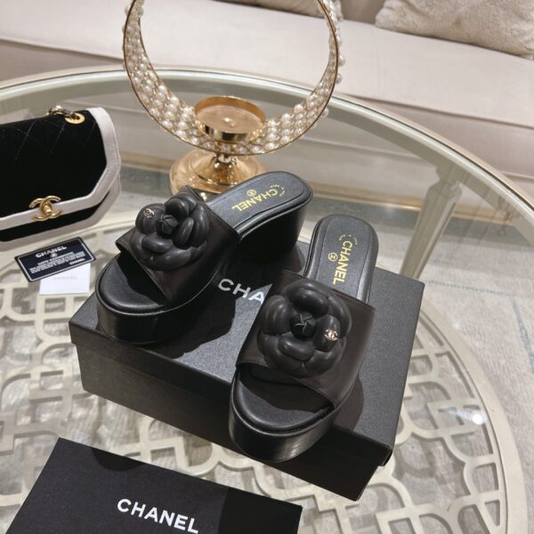 New Collection Chanel Shoes 248