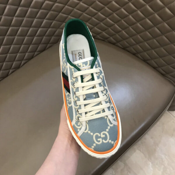 New Collection Gucci Shoes 301