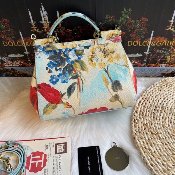 New Collection Dolce & Gabbana Bag 31