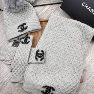 Chanel Scarf Hat Gloves dx (9) 2315102