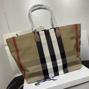 New Collection Burberry Bag 079