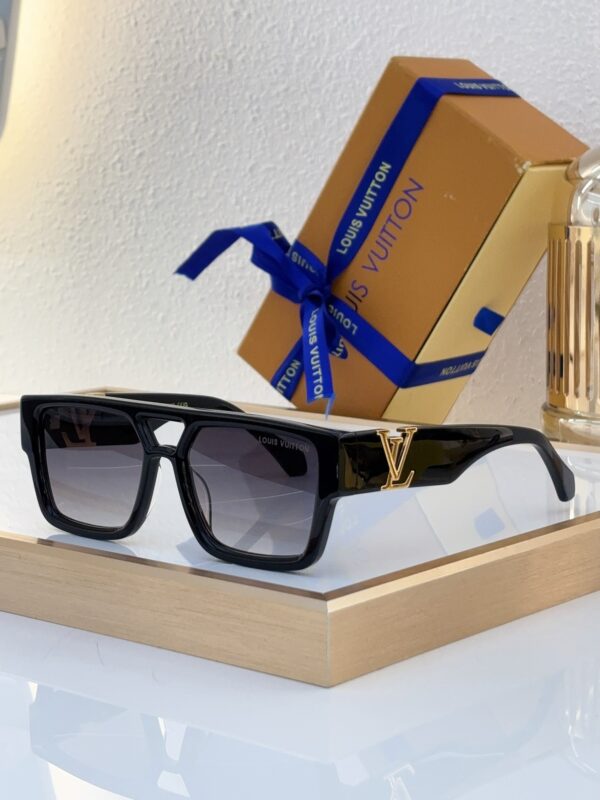 New Collection LV Glasses 228