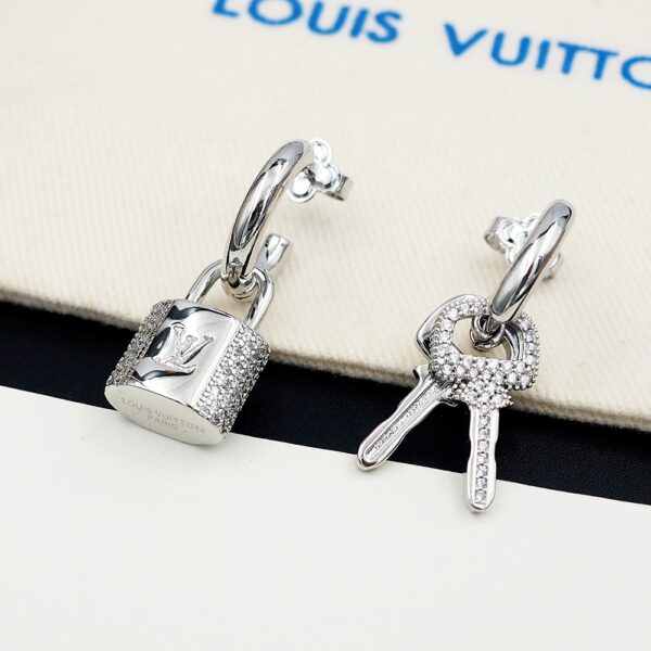 New Collection LV Earring 02