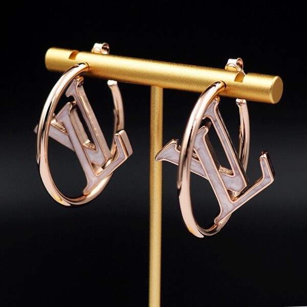 New Collection LV Earring 25