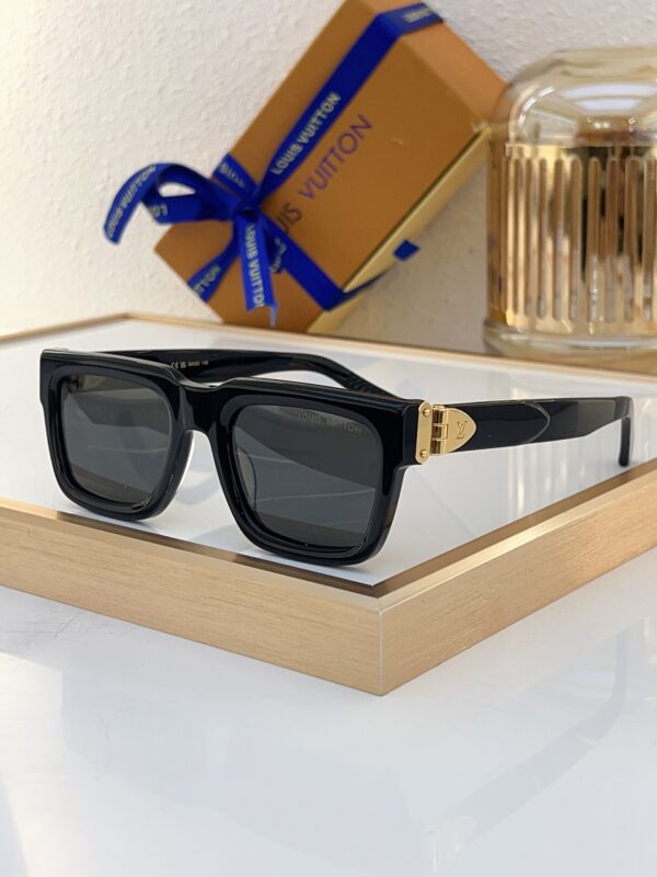 New Collection LV Glasses 229