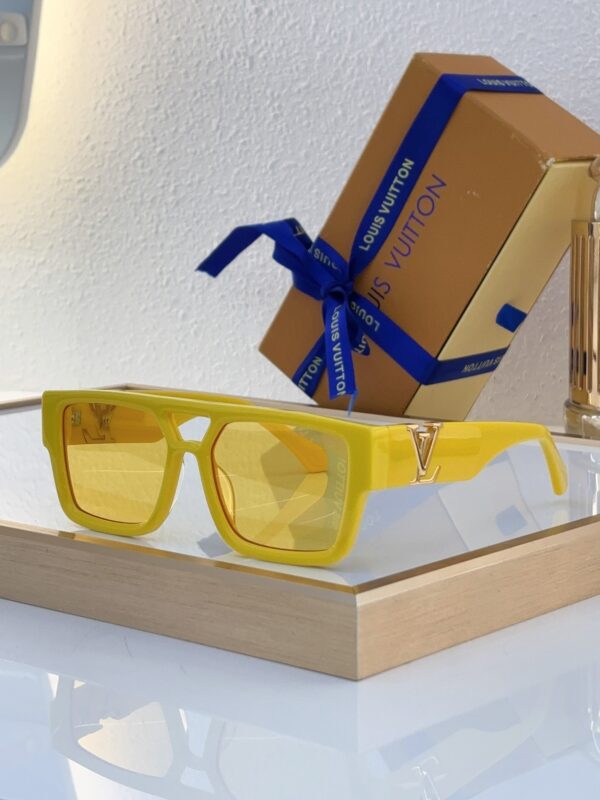 New Collection LV Glasses 228