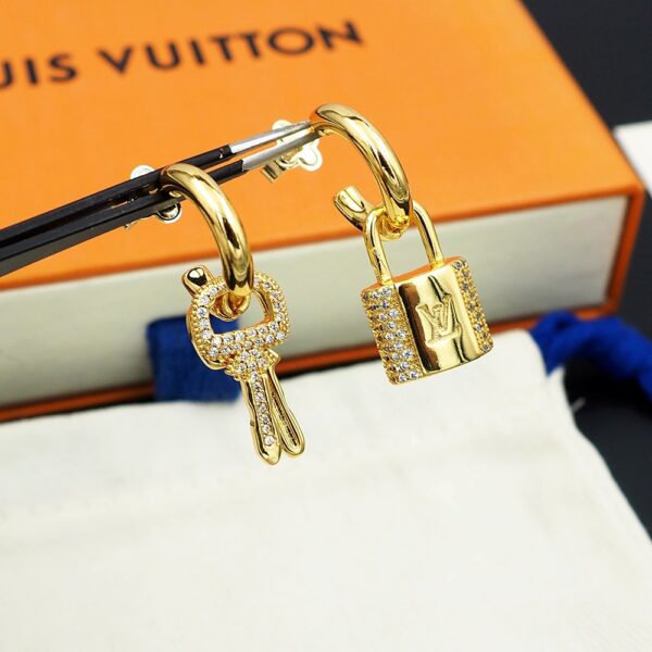 New Collection LV Earring 02