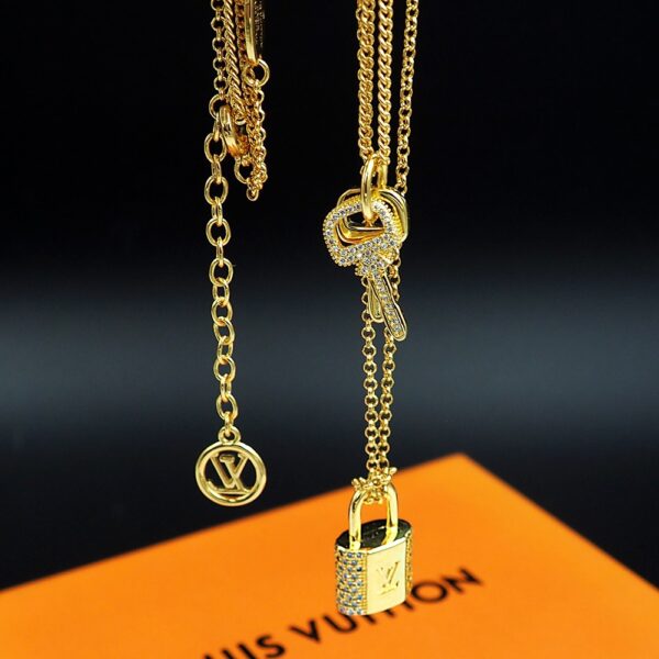 New Collection LV Necklace 03