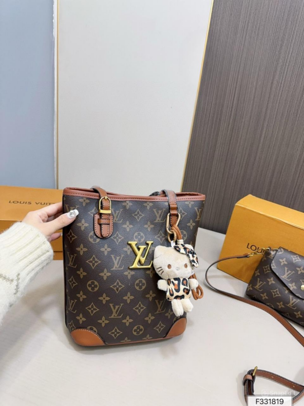 New Collection LV Bag 1872