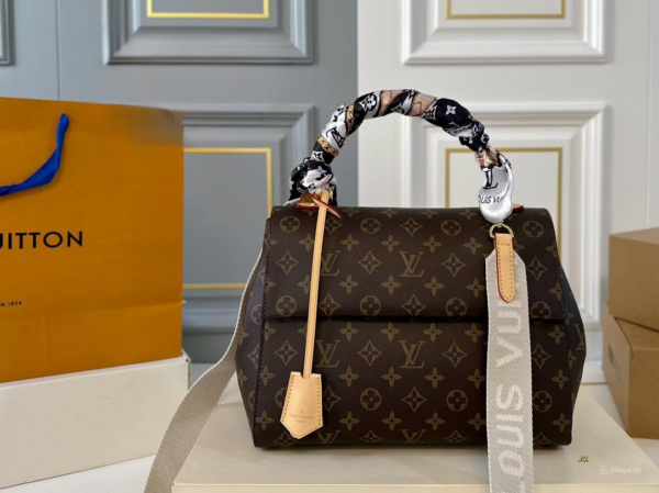 New Collection LV Bag 1877