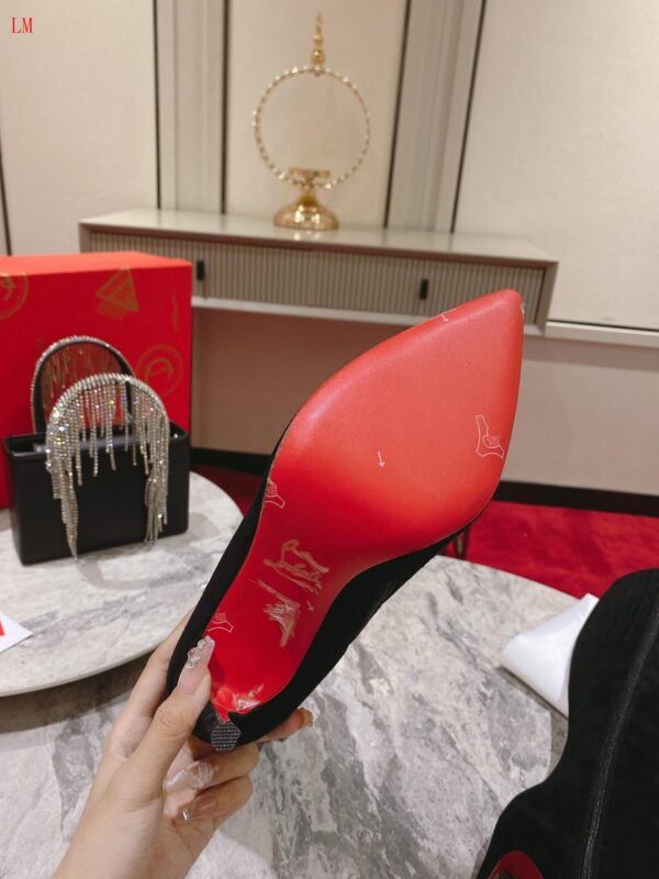 New Collection Christian Louboutin Shoes 028