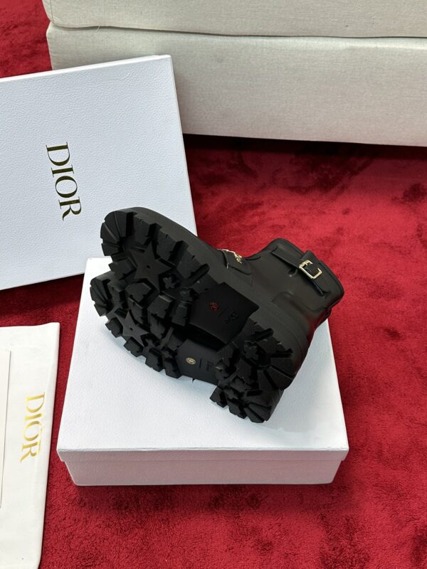 New Collection Dior Shoes 204