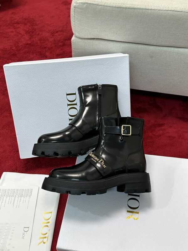 New Collection Dior Shoes 204