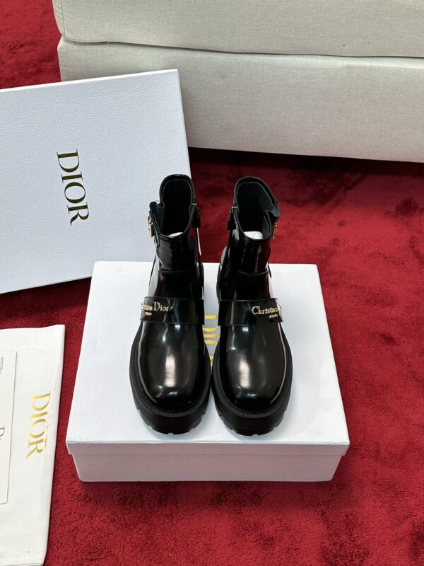 New Collection Dior Shoes 204