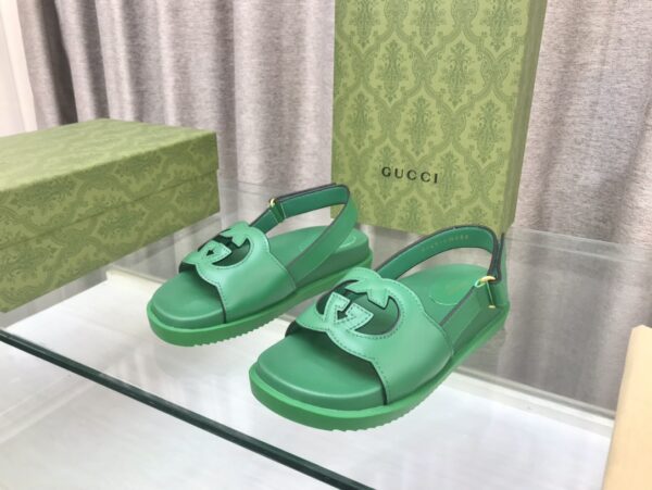 New Collection Gucci Shoes 339