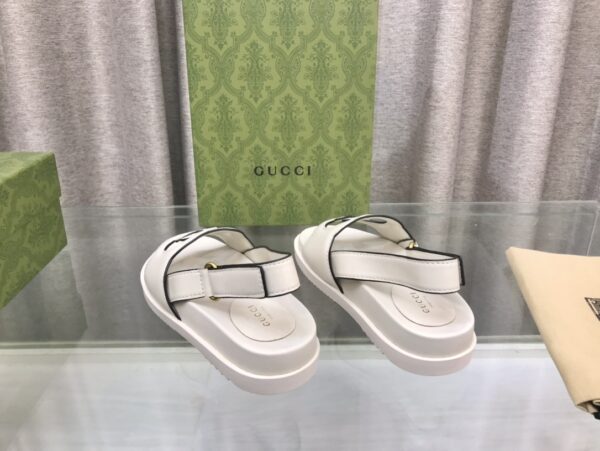 New Collection Gucci Shoes 339