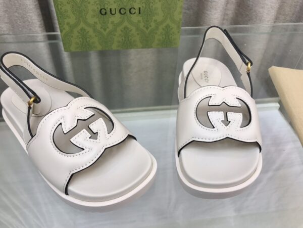 New Collection Gucci Shoes 339