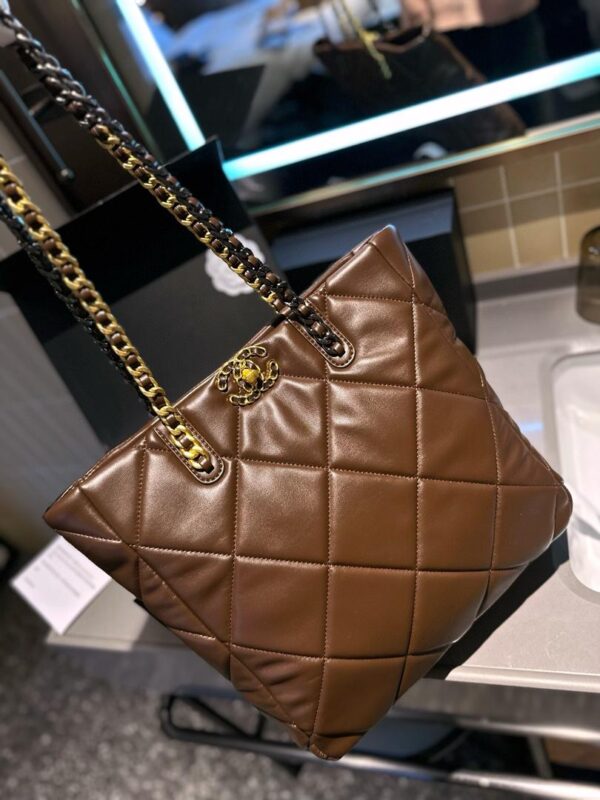 New Collection Chanel Bag 840