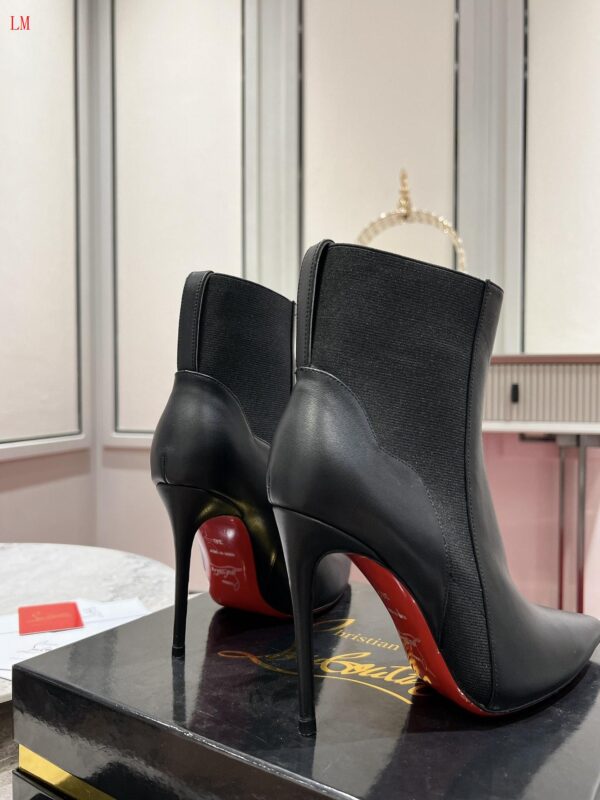 New Collection Christian Louboutin Shoes 020