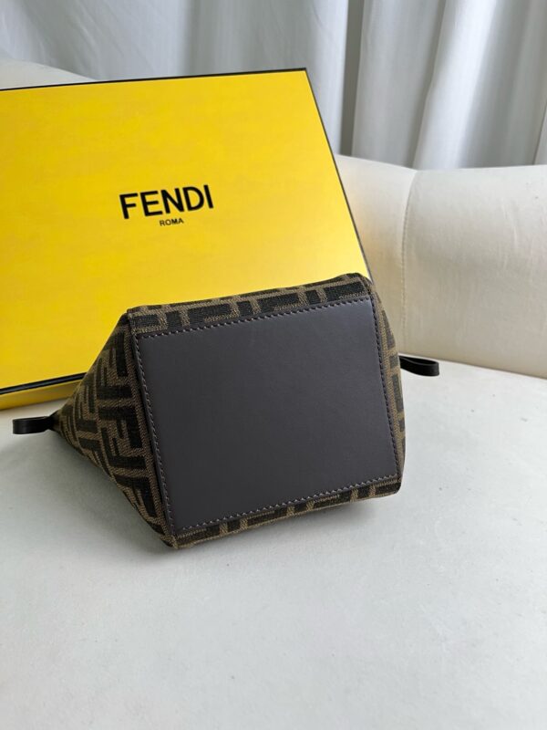 New Collection Fendi Bag 158