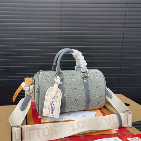 New Collection LV Bag 2050